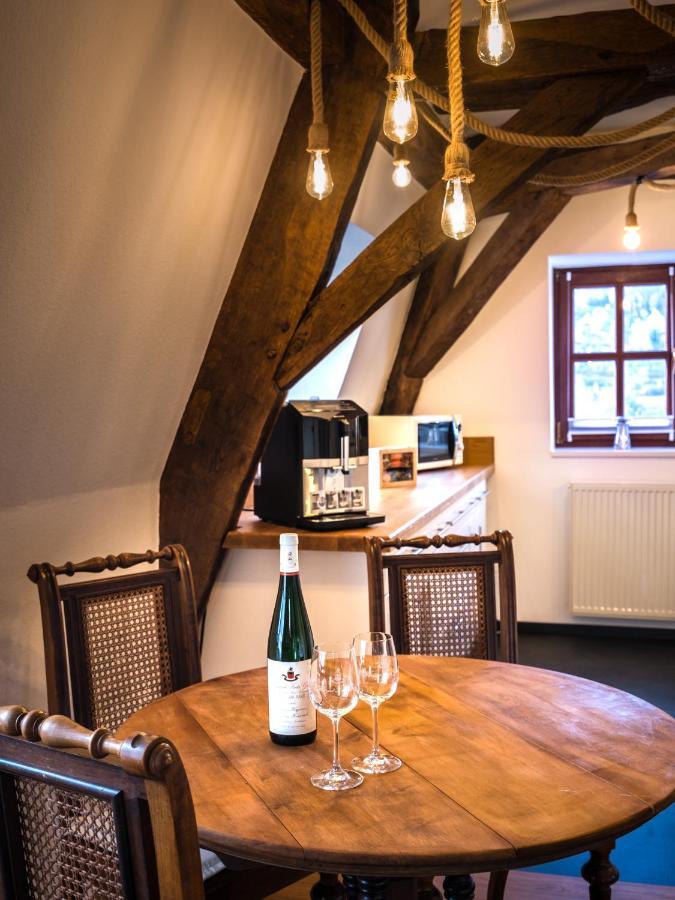 Rissbacher Hof Mansarde Anno 1737 ทราเบิน-ทราร์บาค ภายนอก รูปภาพ